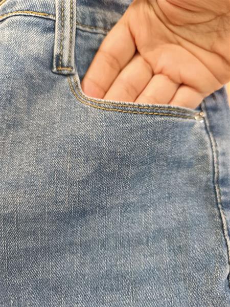 شلوار بوت کات چاک دار