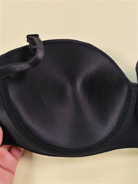 سوتین یک تیکه 
