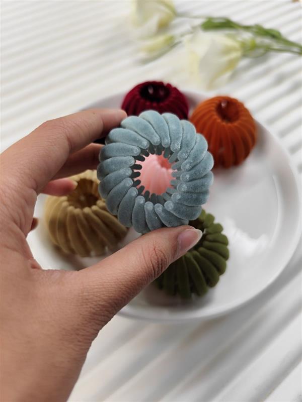گیره گوجه ای سه بعدی 