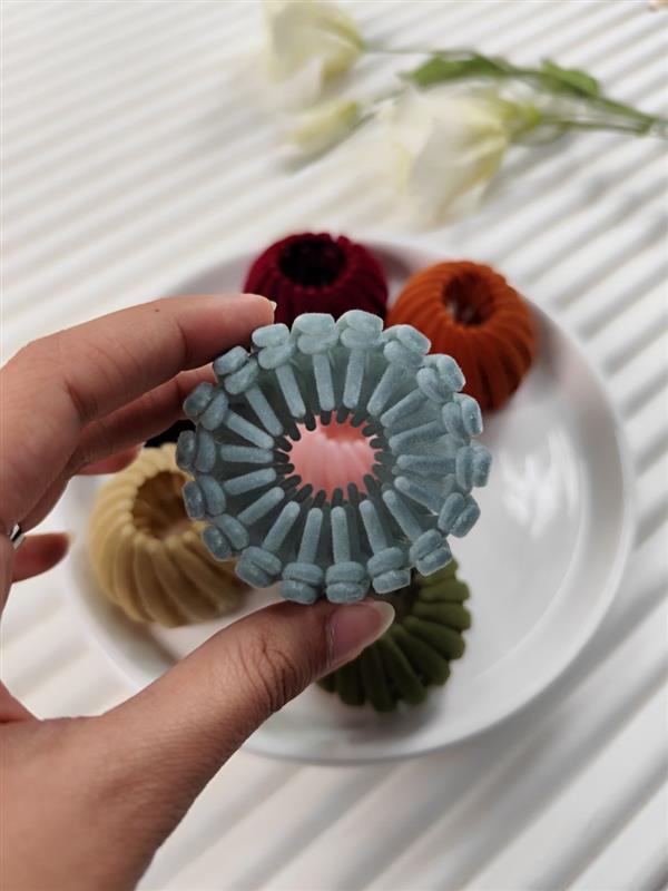 گیره گوجه ای سه بعدی 