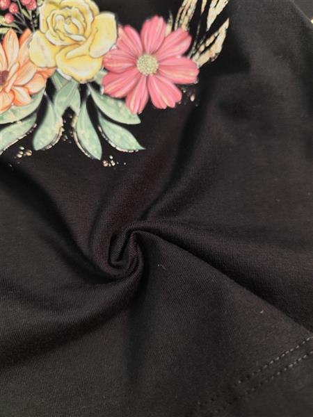تیشرت تک خرگوش و گلها 