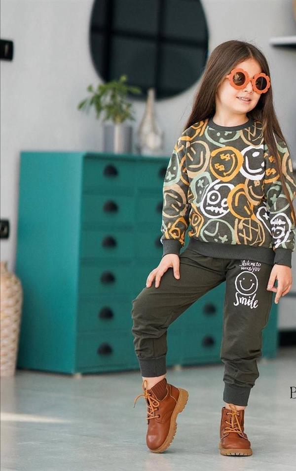 بلوز شلوار شهر استیکر ها