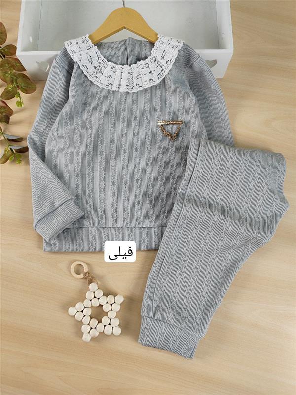 بلوز شلوار یقه گیپور سنجاق دار