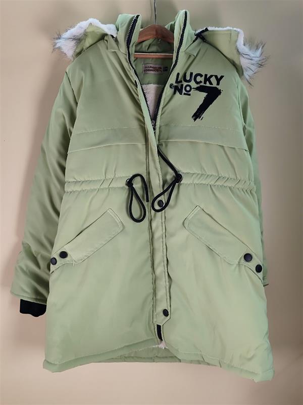 کاپشن Luckey
