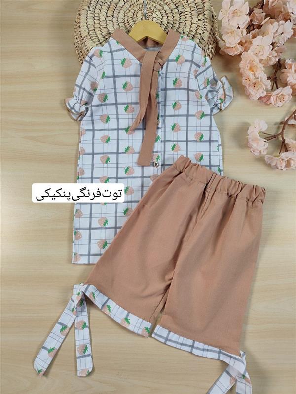 تیشرت شلوارک توت‌فرنگی و بابونه 