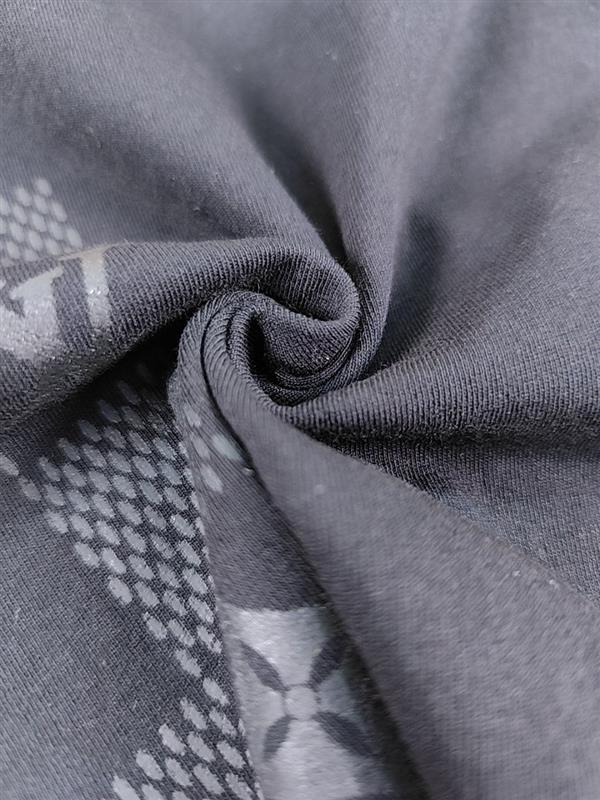 تیشرت تک مشکی Lv