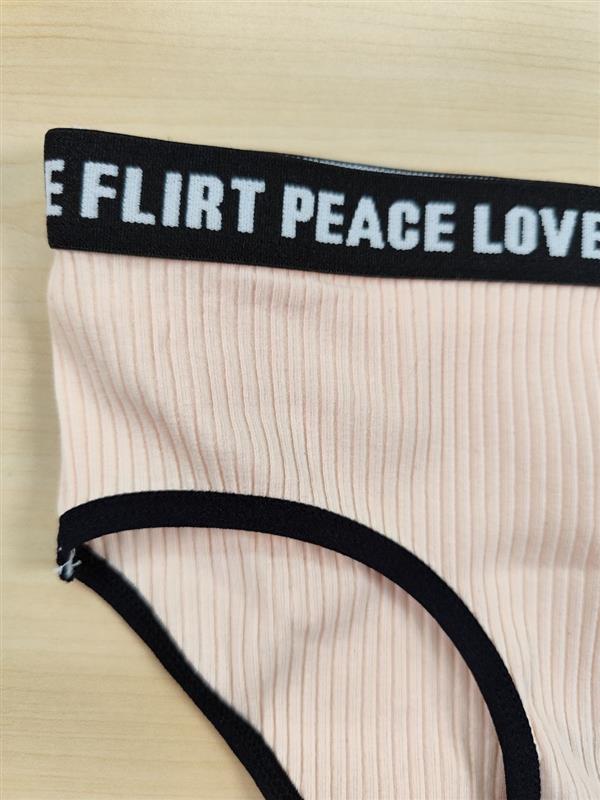 ست نیم تنه و شورت Love 