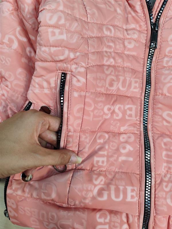 کاپشن Guess