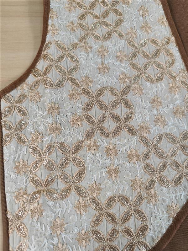 سه تیکه آوین ۲