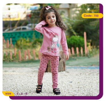 بلوز شلوار دختر و عروسک