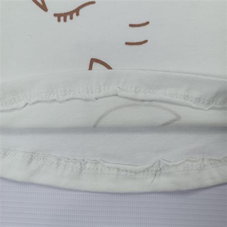 تیشرت شلوارک دخترک ناز پاپیونی