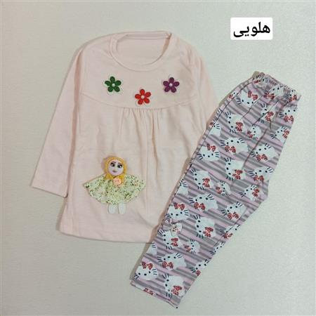 بلوز شلوار دخترک مو طلایی