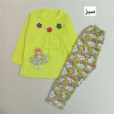 بلوز شلوار دخترک مو طلایی