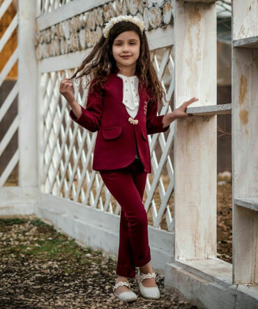 کت شلوار گلدوزی پروانه